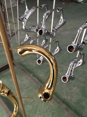 دستگاه پوشش خلاء چند منظوره برای پوشش ورق فلزی، قطعات پلاستیکی و محصولات سرامیکی