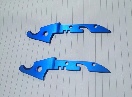 فابریکهای چین ماشین پوشش PVD ماشین پرش کروم دستگاه جاروبرقی برای جواهرات دکوراسیون کریسمس