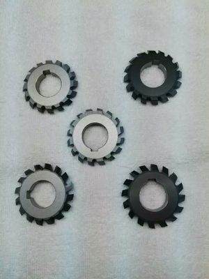 دستگاه پوشش PVD کوچک با قابلیت تکرار فرآیند خوب برای آبکاری طلای سرامیک با PLC خودکار