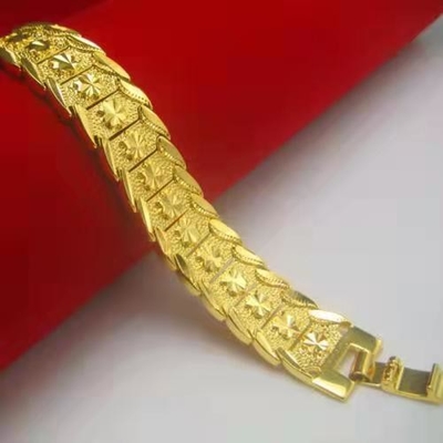 ماشین پوشش PVD خلاء آب لوله آب آلیاژ زنک برنج ظرفیت بزرگ برای طلایی گل رز طلایی رنگ سیاه